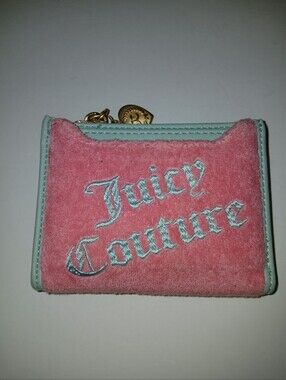 Juicy Couture Bifold Pull Out Card Case/Wallet